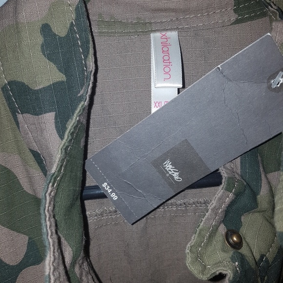 Jacket - Picture 2 of 2