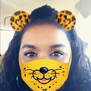 Meet your Posher, Roxanne