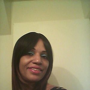 Meet your Posher, Maxine