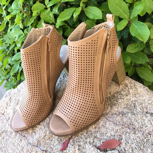Peep Toe Perforated Chunky Heel Bootie - Picture 2 of 5