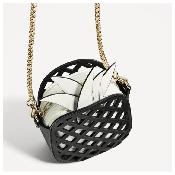 Pineapple Contrasting Crossbody Clutch Bag - Picture 5 of 8