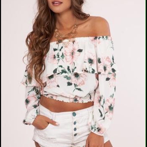 Peach Love Crop Top Off the Shoulder Floral Size Small - NEW - Last One - Picture 2 of 6