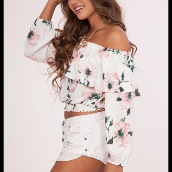 Peach Love Crop Top Off the Shoulder Floral Size Small - NEW - Last One - Picture 4 of 6