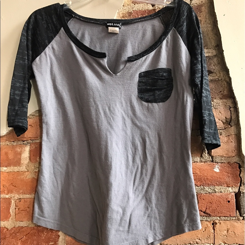 Wet Seal tshirt