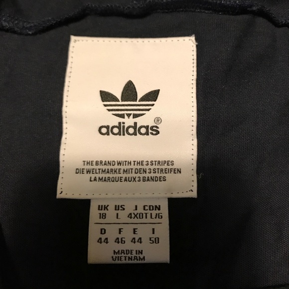 Adidas original "the brand with 3 stripes" tee - Picture 4 of 4