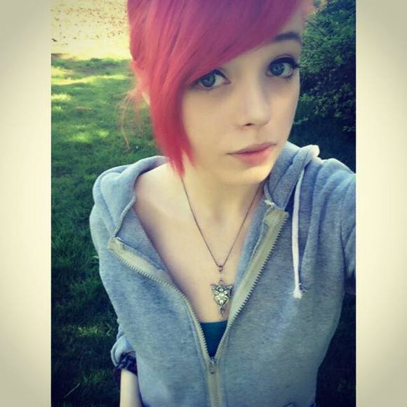 Meet your Posher, Kelsey - Picture 1 of 1