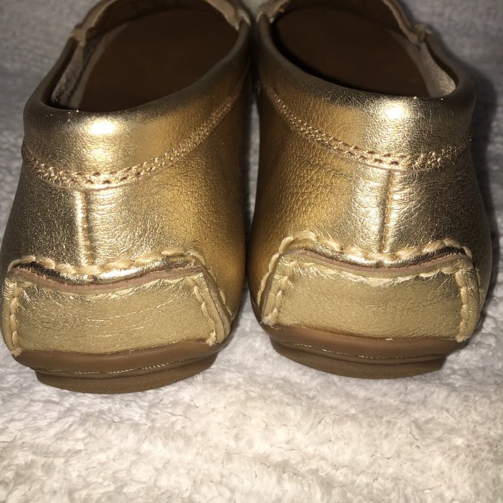 Coach NEW leather Amber pebbled gold loafers 6 - Picture 7 of 8