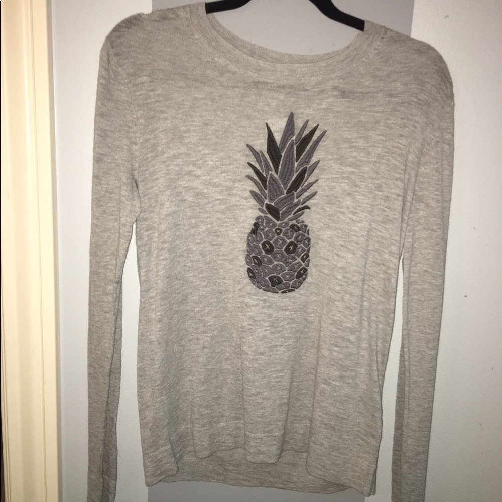 Gray sweater