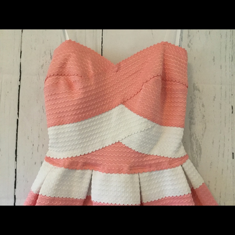 NWOT B. Darlin Striped Textured Dress - Picture 3 of 4