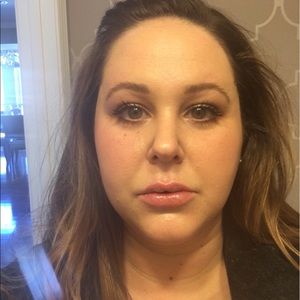 Meet your Posher, Louann