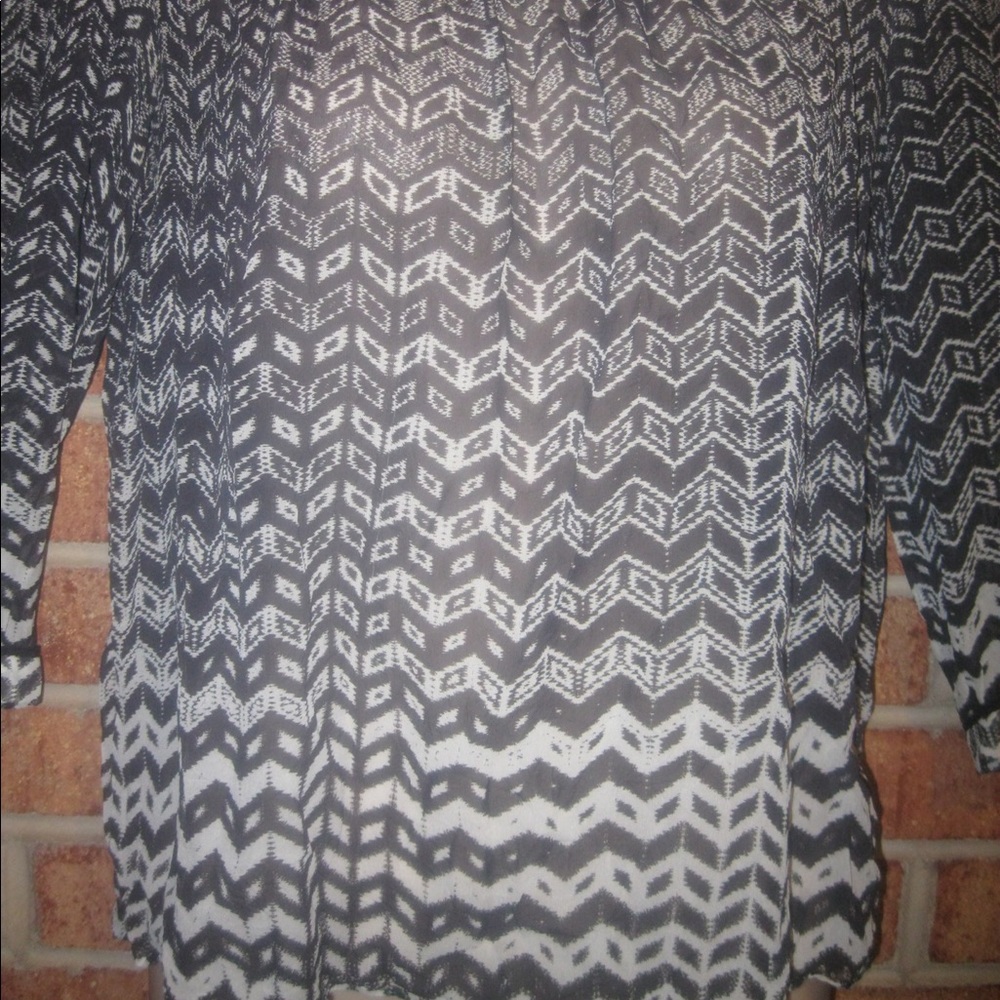 SOLD! Madewell Sheer Silk Chevron Peasant Blouse - Picture 5 of 8