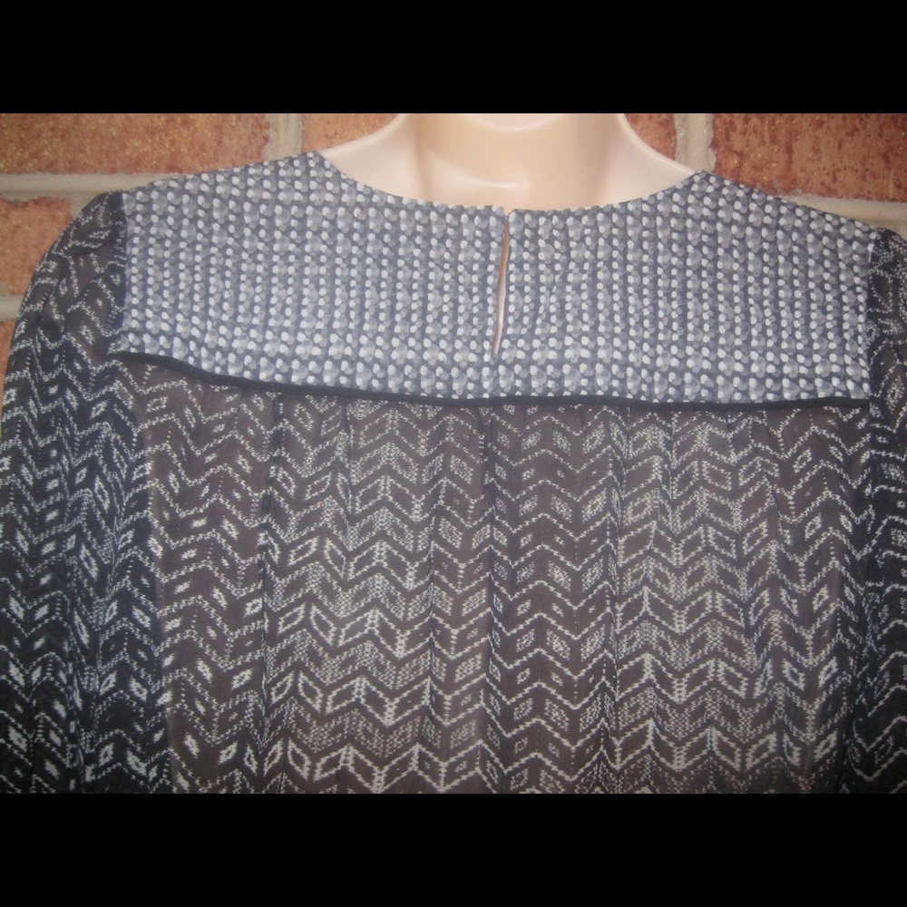 SOLD! Madewell Sheer Silk Chevron Peasant Blouse - Picture 7 of 8