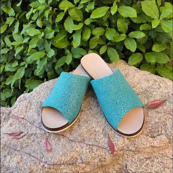 NIB Turquoise Lounge Huarache Slide Sandals - Picture 4 of 5
