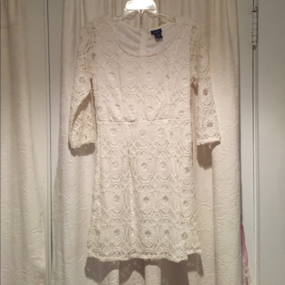 Lace dress