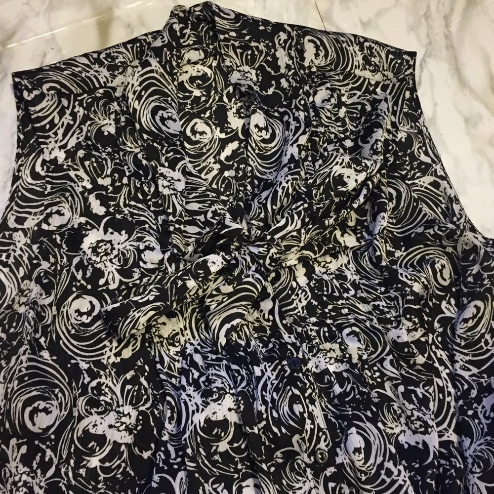 Peter Nygard 2PC Sleeveless Top ONLY SZ 18W