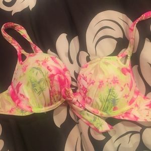VS SWIM TOP 32A