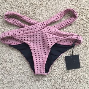 Brand new FIJI bottoms