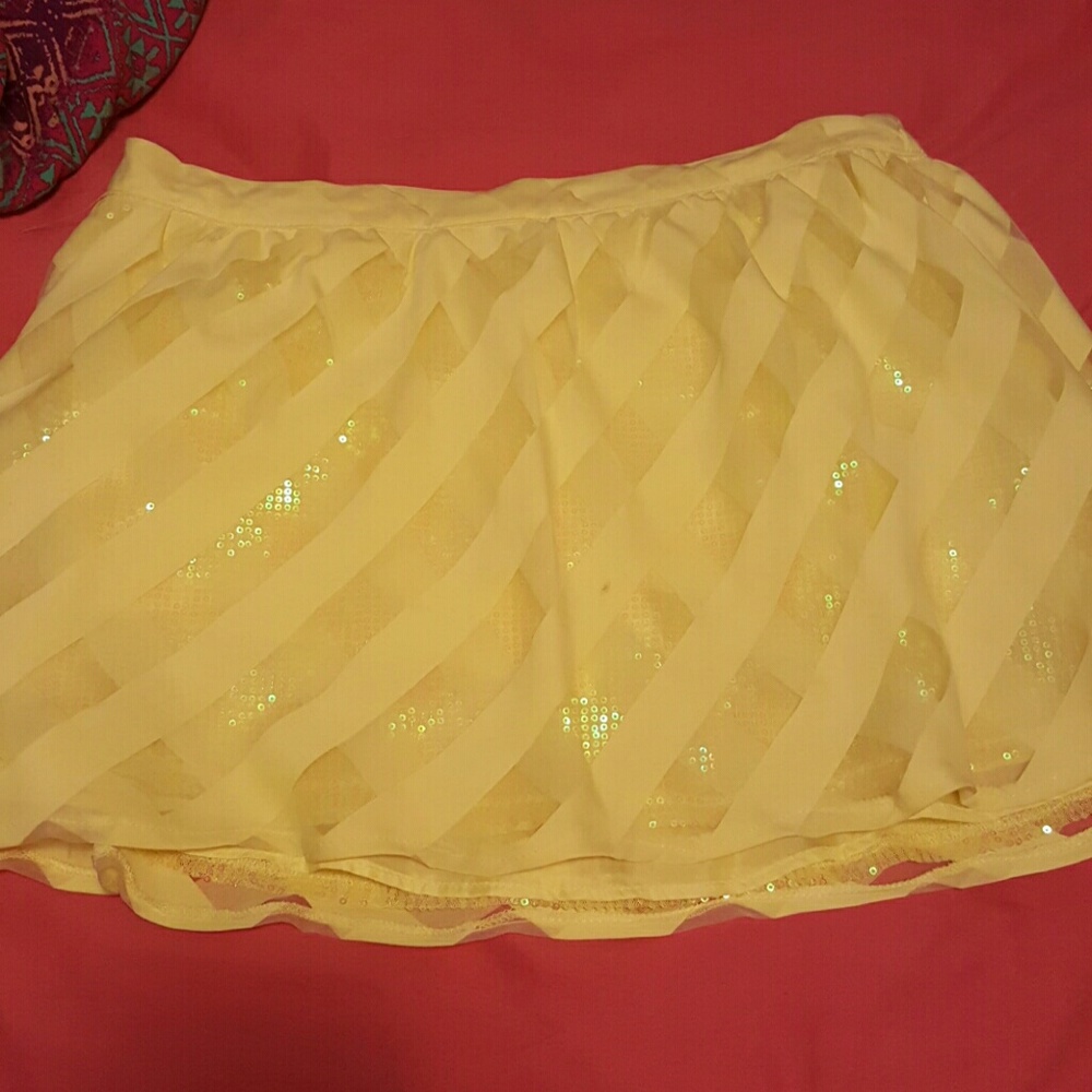 Never worn plus justice girls skirt