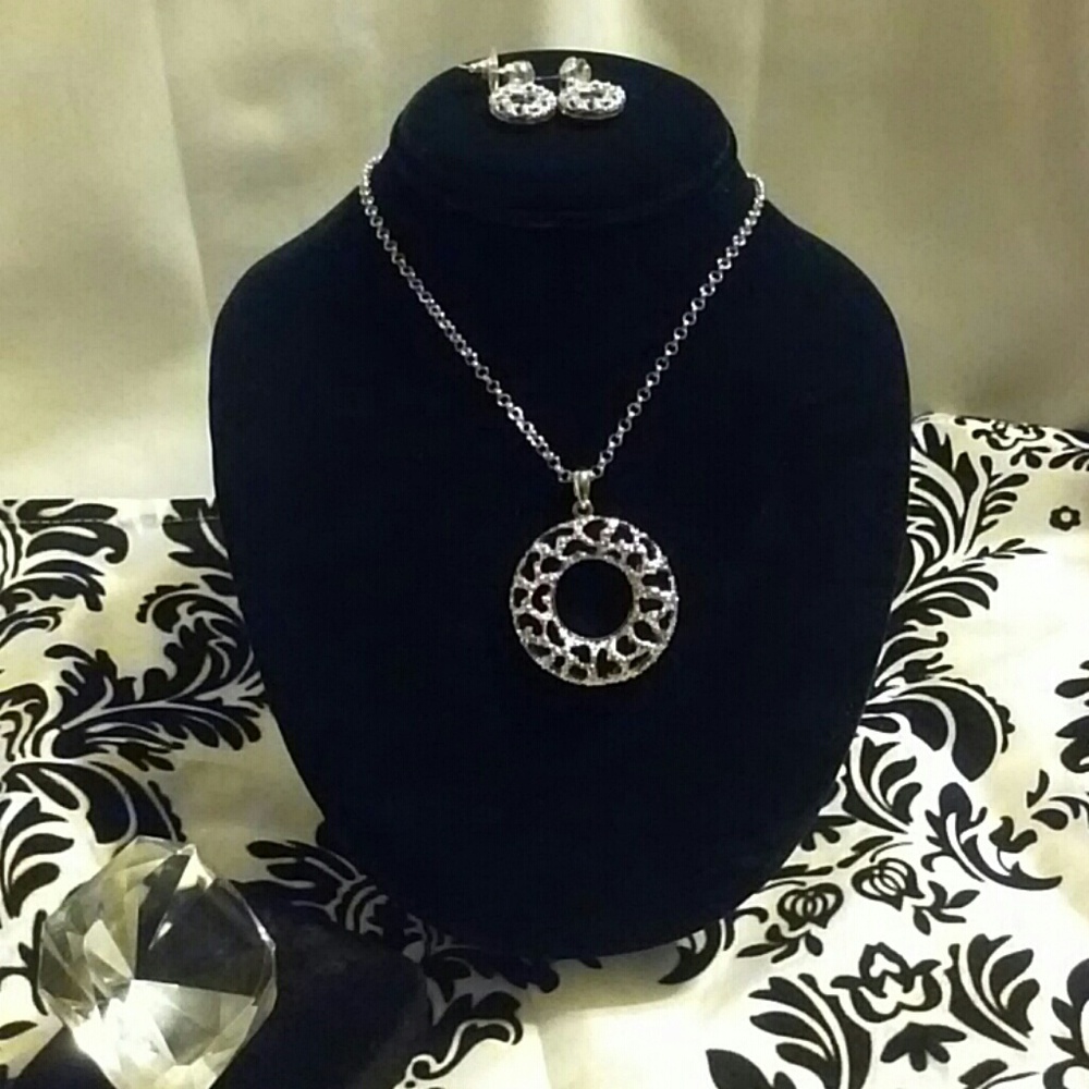 Necklace Set