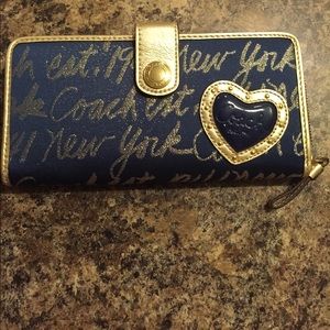 Never Used Coach Wallet!