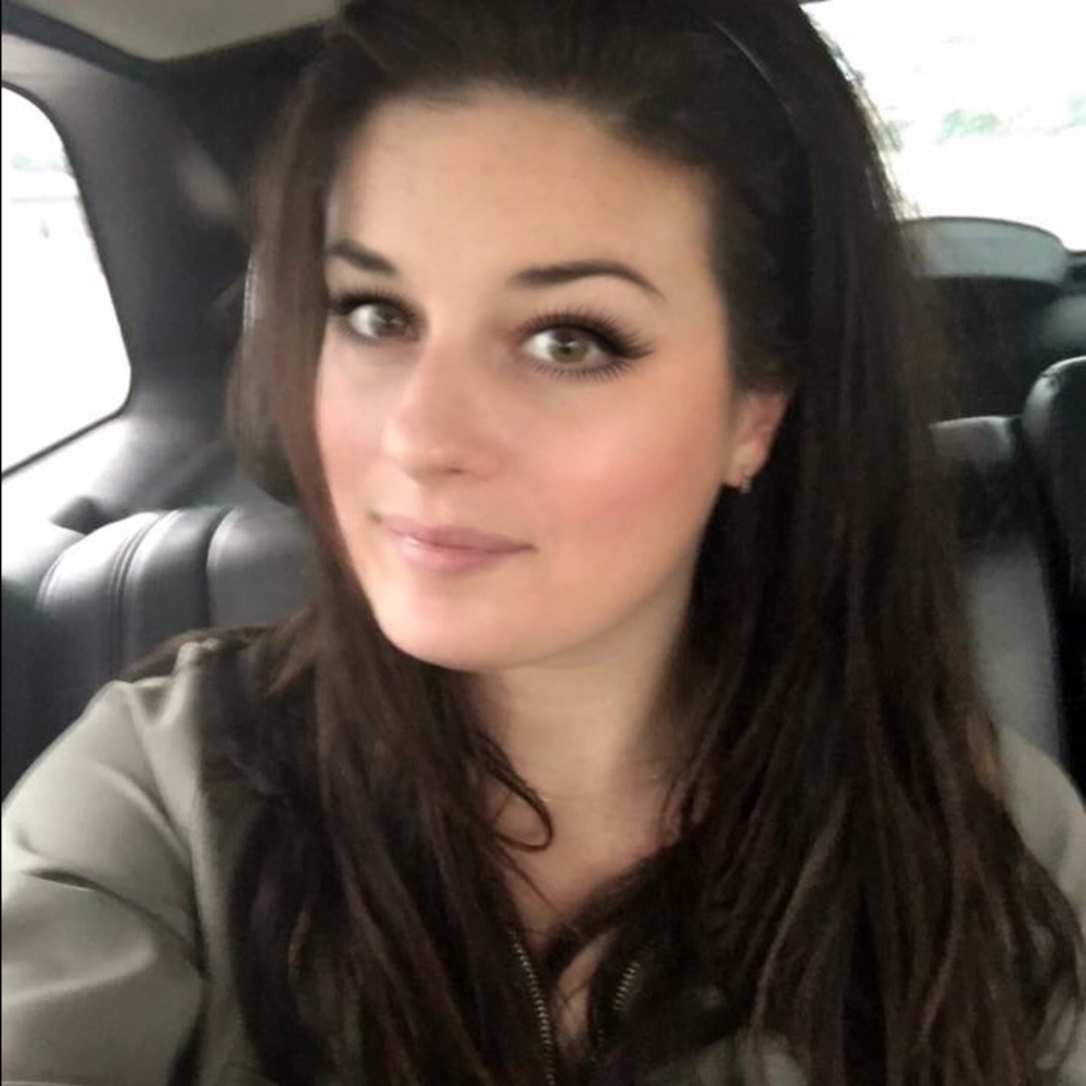 Meet your Posher, Katie