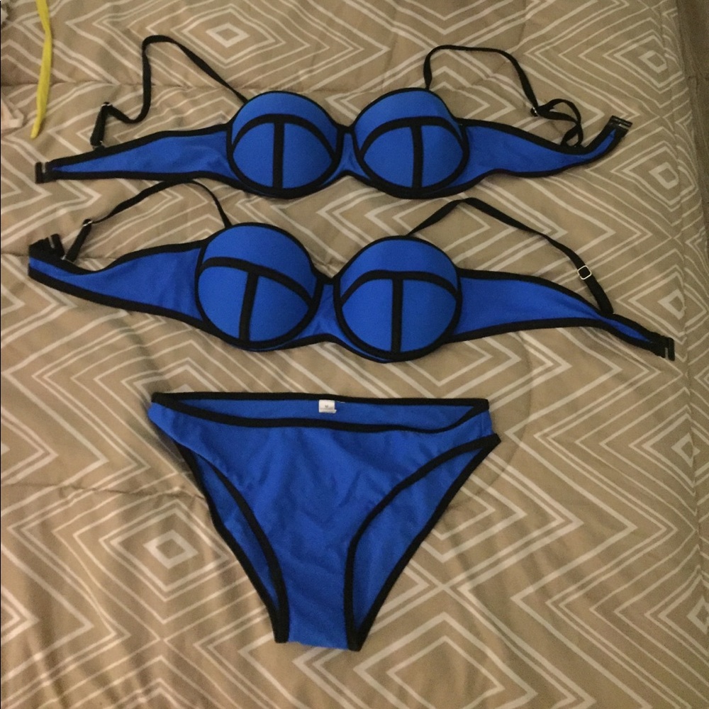 Blue "triangle" bikini