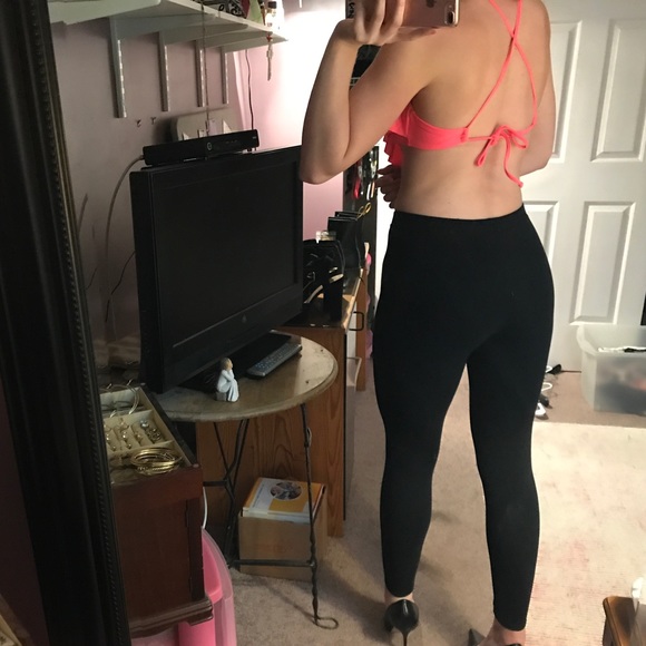 Bathing suit tops - Picture 5 of 5