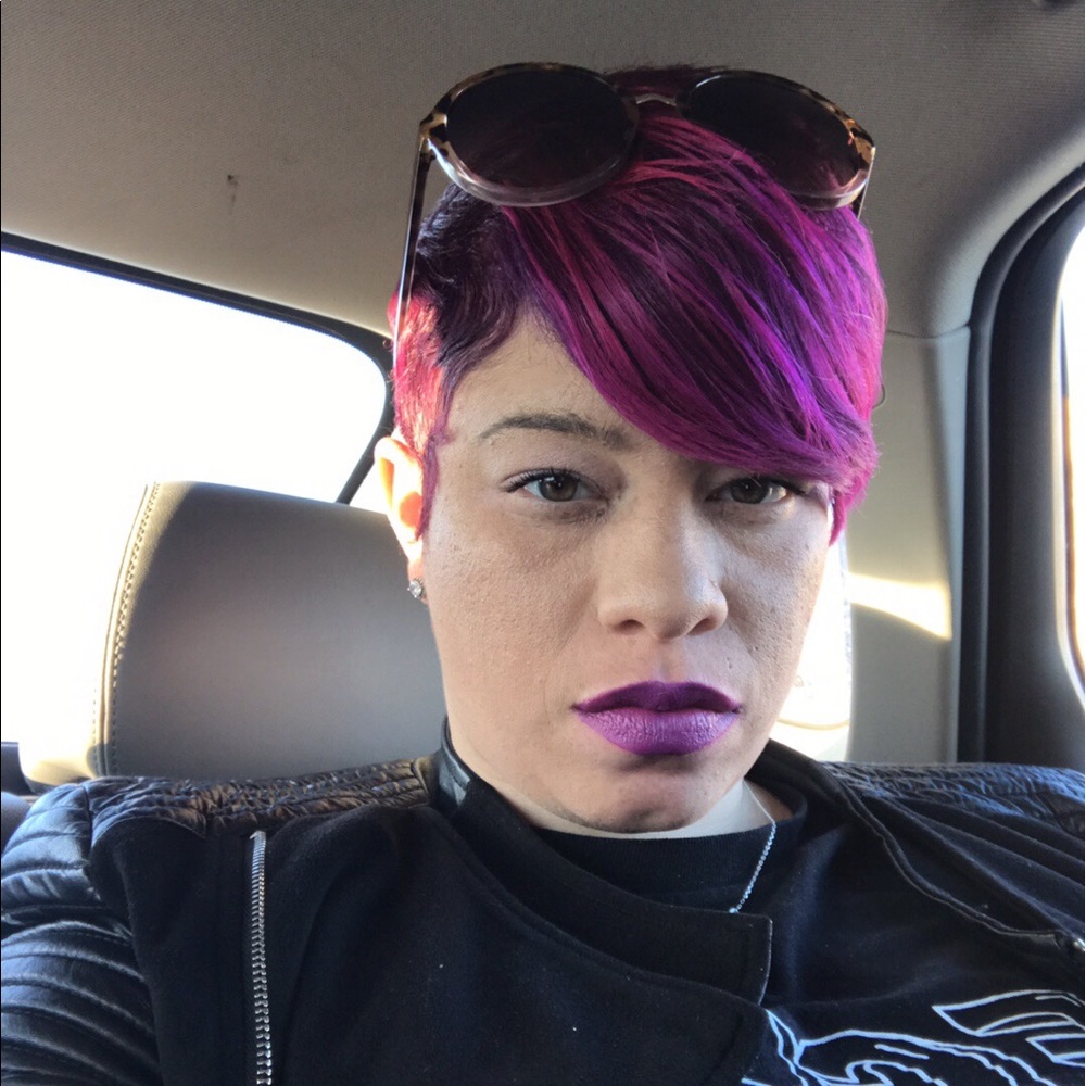 Meet your Posher, Kelly