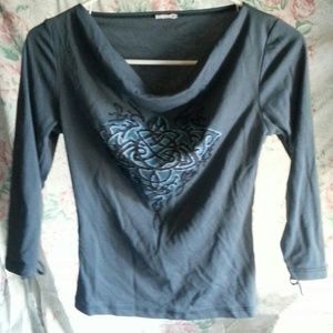Women's size Med top