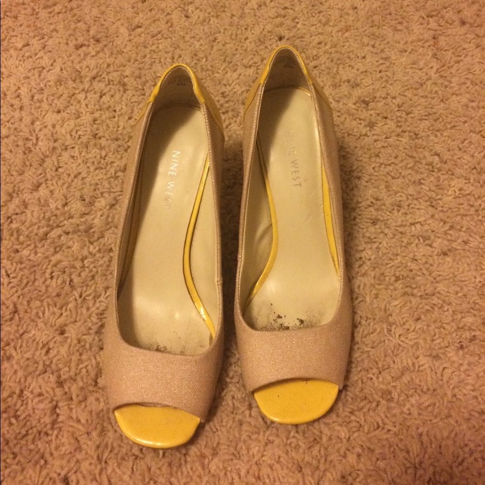 Color block heels - Picture 2 of 3