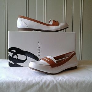 NWT Nine West White Loafer