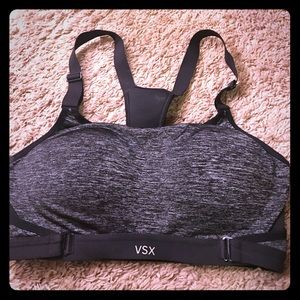 💣💪🏼Victoria's Secret Sports Bra