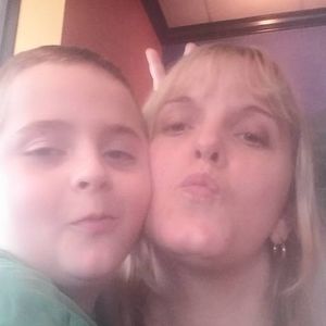 Meet your Posher, Amber