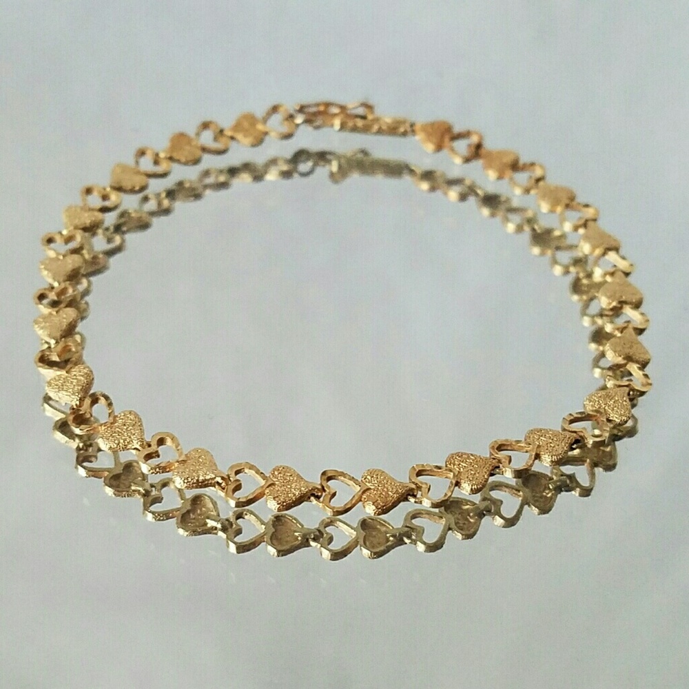 SOLD 14k Yellow Gold Heart Chain Bracelet