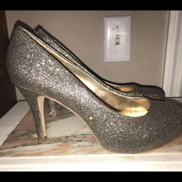 steve madden heels - Picture 2 of 3