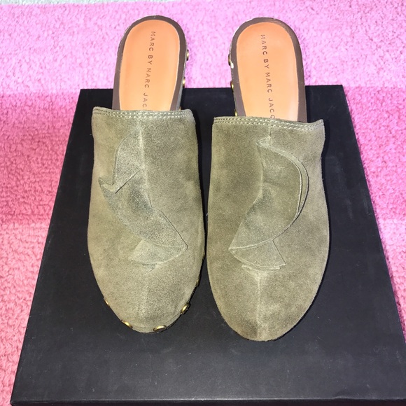 Marc by Marc Jacobs suede green clogs - Picture 2 of 4