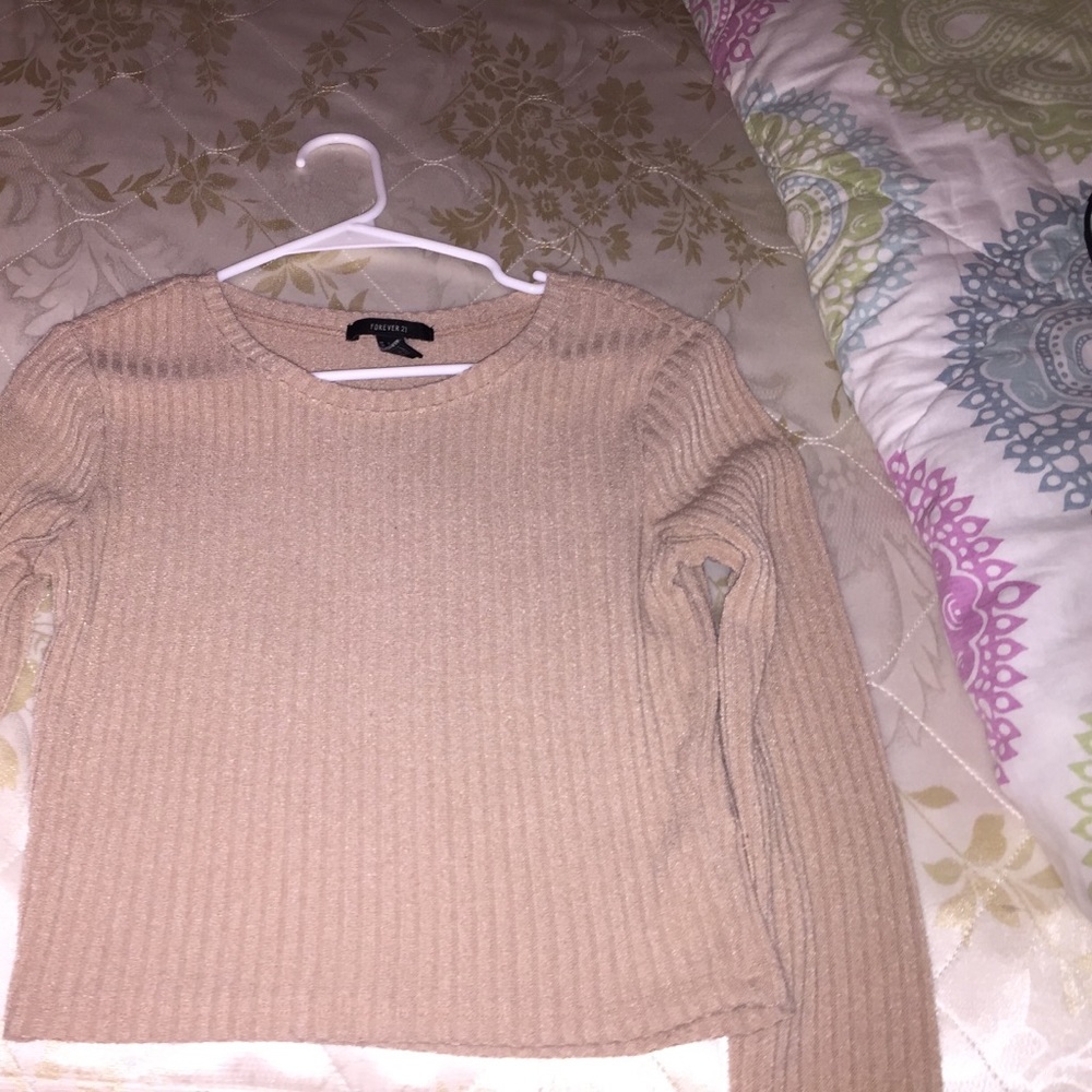 long sleeve crop top