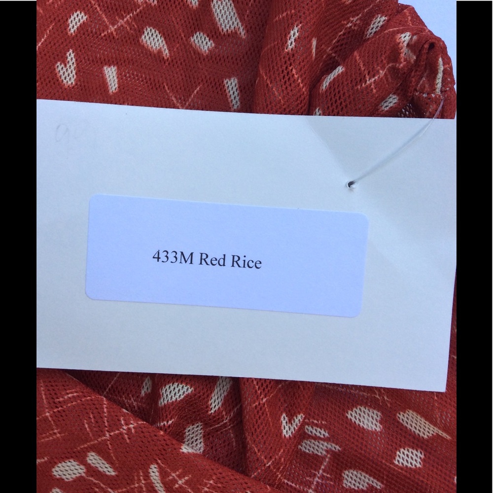 NWT WOMENS RED SHEER LONG SLEEVE T SHIRT XS - Picture 7 of 8
