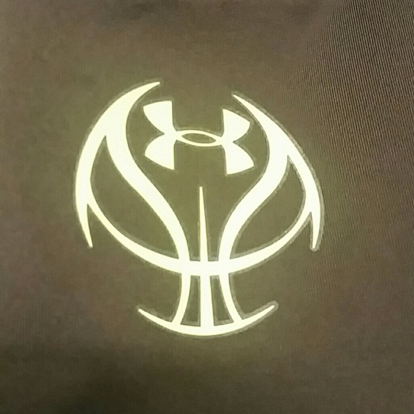 Under Armour Padded Basket Ball Tanktop - Picture 3 of 6