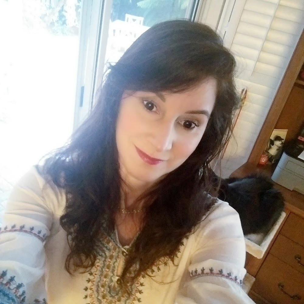 Meet your Posher, Vicky