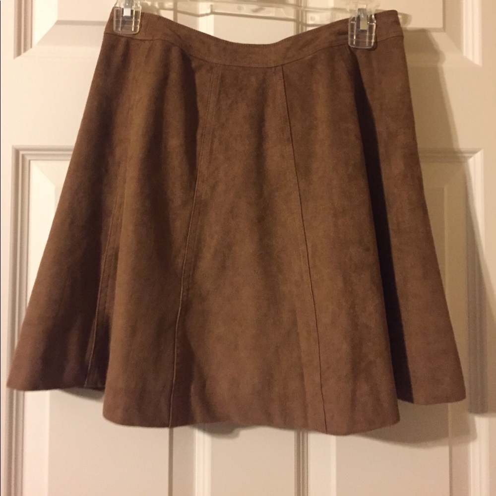 Suade skirt - Picture 2 of 3