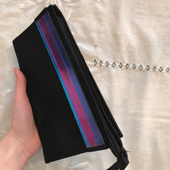 Mac cosmetic bag - Picture 3 of 3