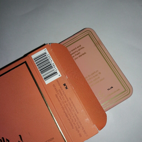 Peach Set - Picture 3 of 3