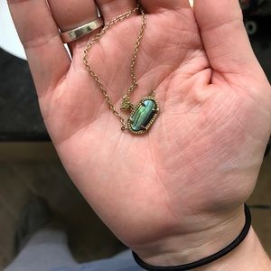 Kendra Scott necklace