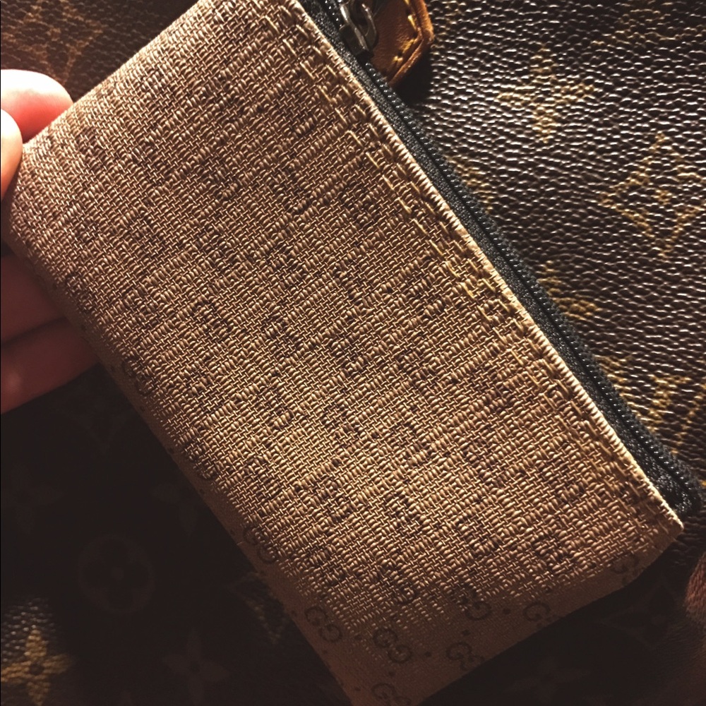 Gucci accessory