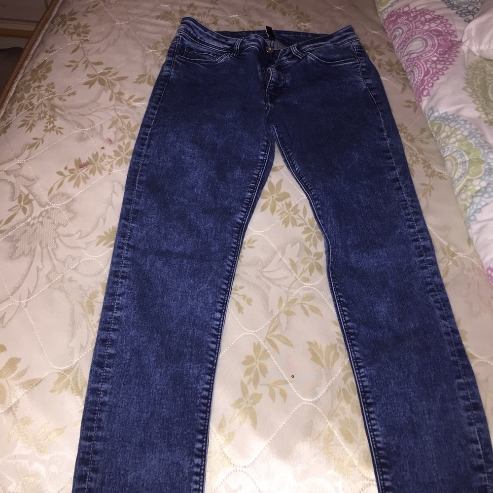 jeans