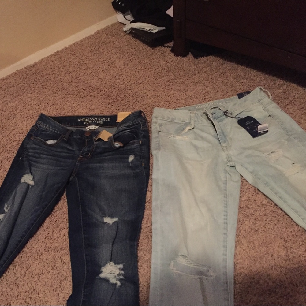 2 pairs of American Eagle jeggings