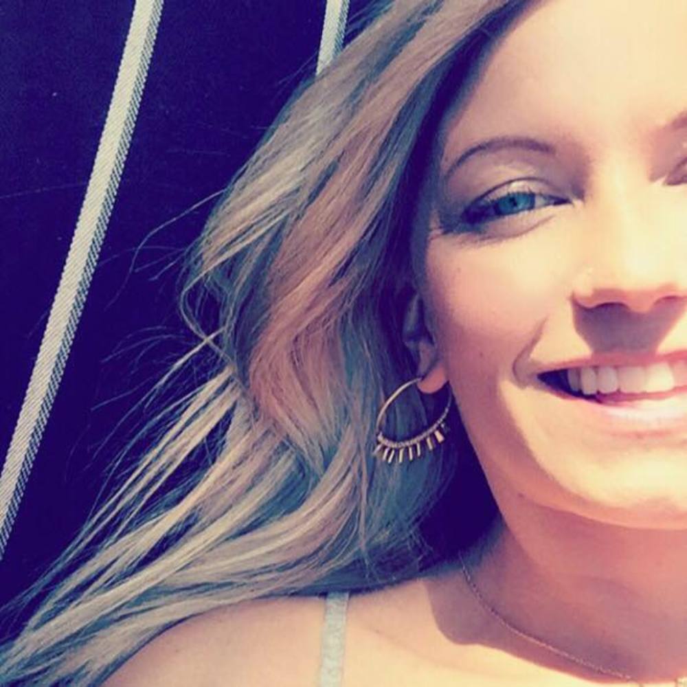 Meet your Posher, Lauren