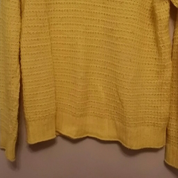 🐝Neon Yellow Sweater from GAP🐝 - Picture 3 of 3