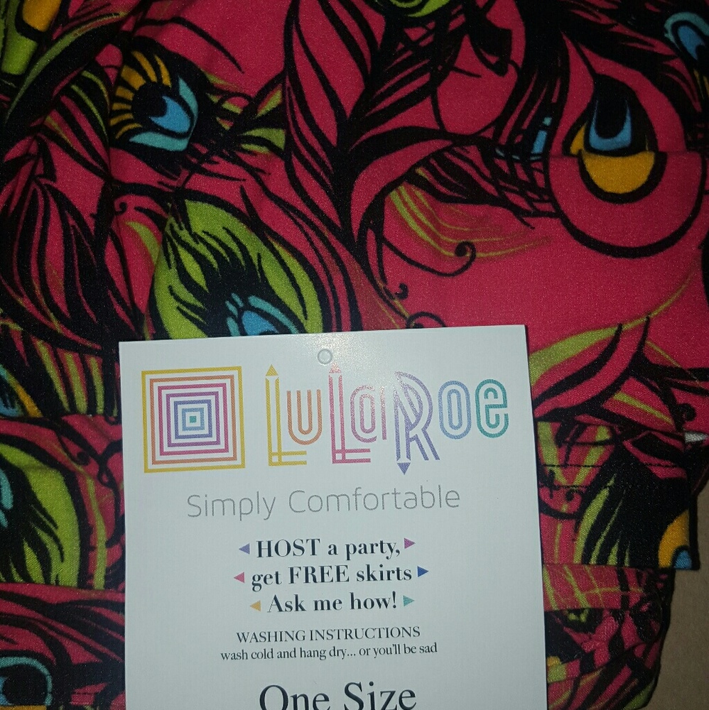 Peacock leggings hot pink!! Lularoe